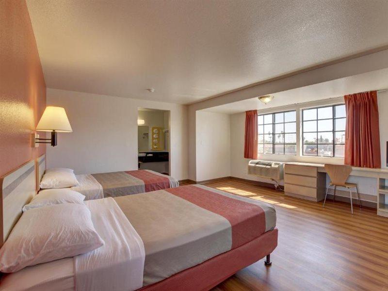 Motel 6-Bellflower, Ca - Los Angeles 외부 사진